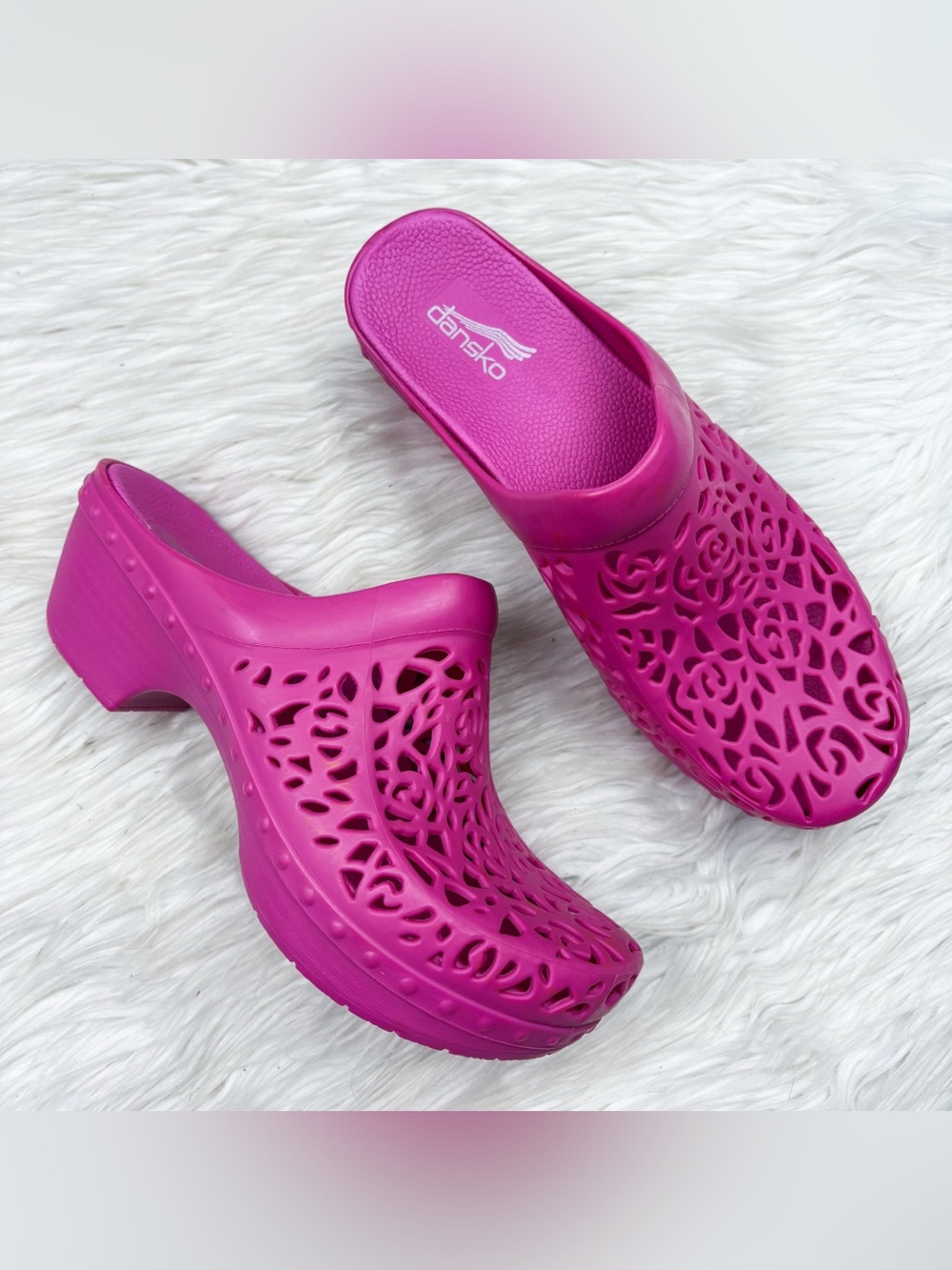 Dansko Pippa Molded Clog Shoe Hot Pink Barbie Lasercut Orthopedic Arch Support - Picture 2 of 13